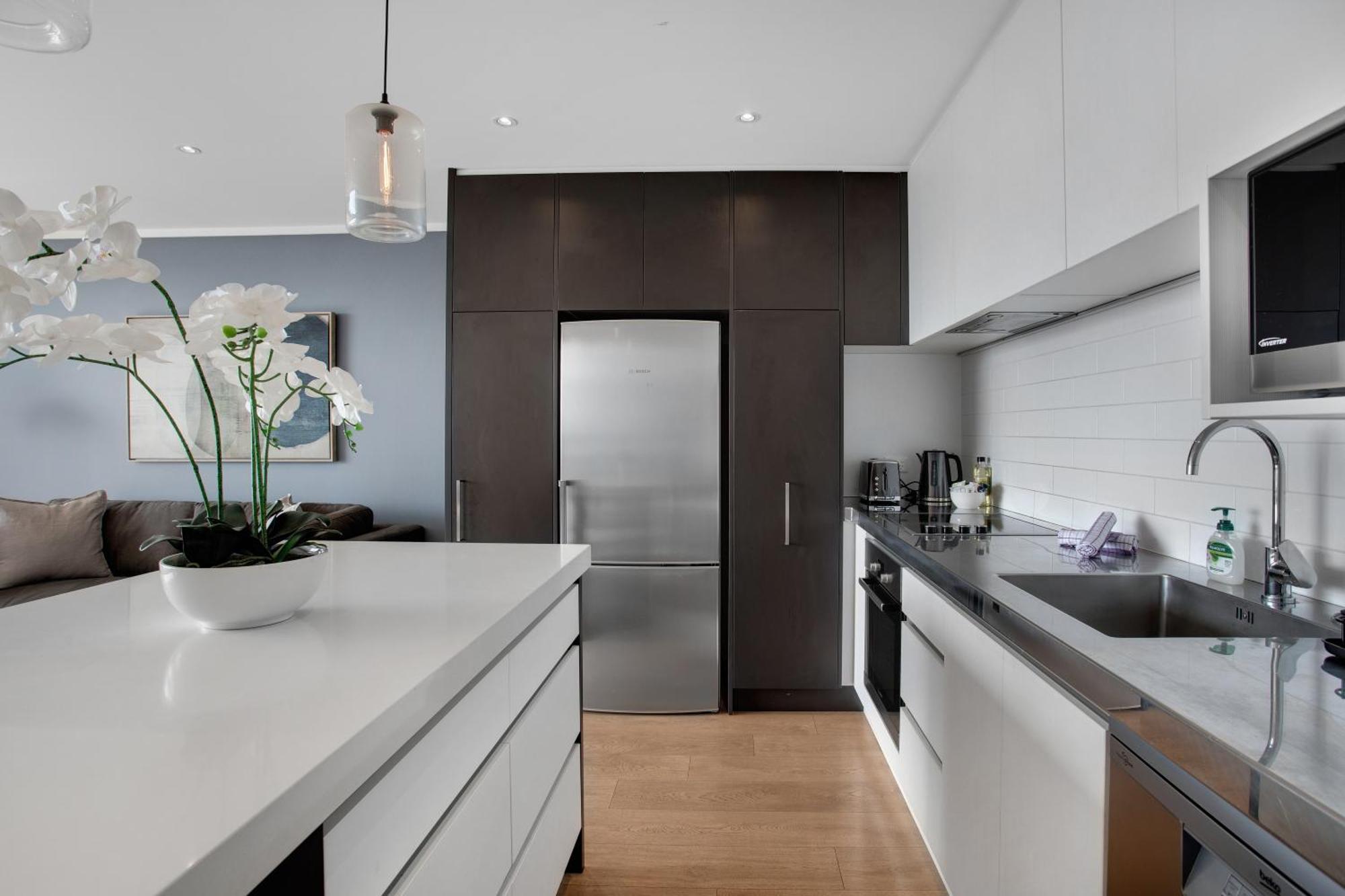 Skyline Serenade Apt With Skycity View And Parking Auckland Eksteriør bilde