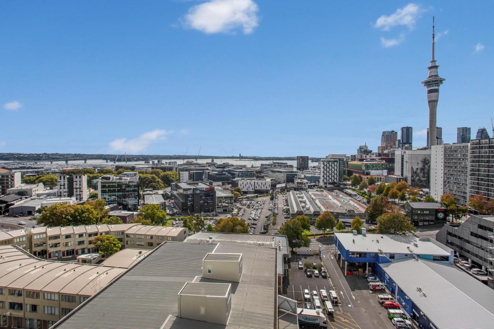 Skyline Serenade Apt With Skycity View And Parking Auckland Eksteriør bilde